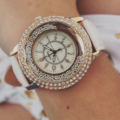Дамски кожен часовник Pearls